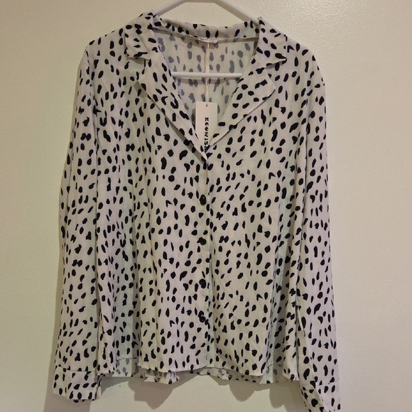 NWT  Button Down Shirt - Picture 1 of 10